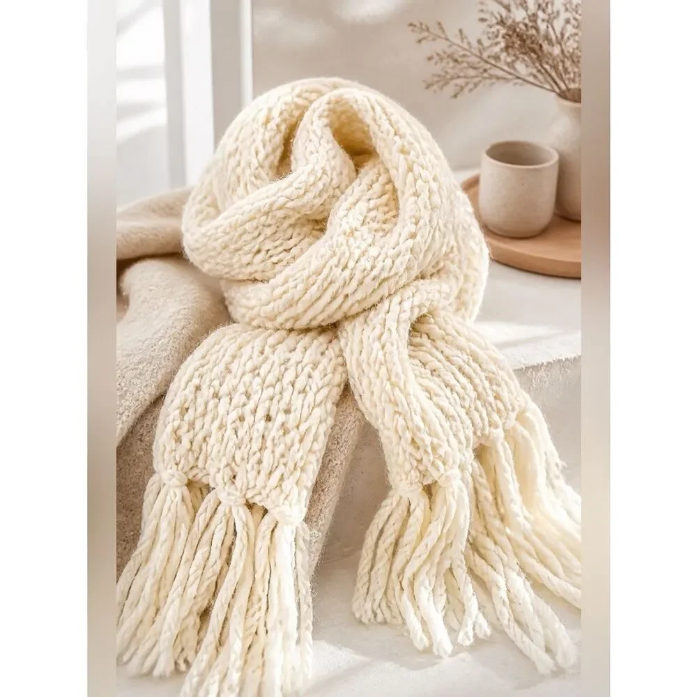 SOFT IVORY OBLONG SCARF by LETS SNUGGLE MIXIT